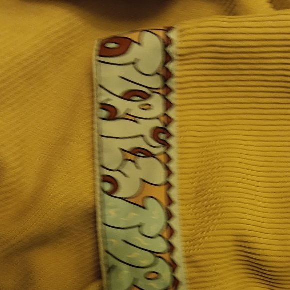 Custom -CARHARTTT- Corduroy light weight shorts - Picture 6 of 6